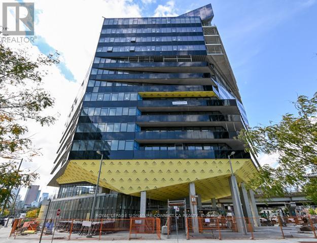 property at 21-421 Lawren Harris Square