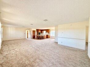 429 Plantersville Rd in Drakes Branch, VA - Foto de edificio - Building Photo