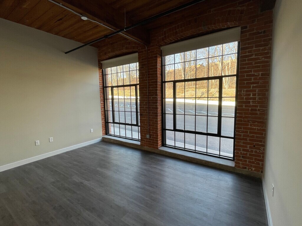 The Delbar Perkasie, PA Apartments