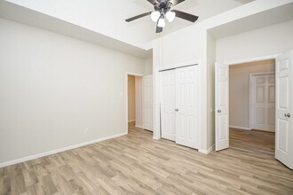 139 Skycrest Dr in Sugar Land, TX - Building Photo - Building Photo