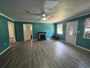 979 Hillbilly Heaven Rd in Livingston, TX - Building Photo - Building Photo