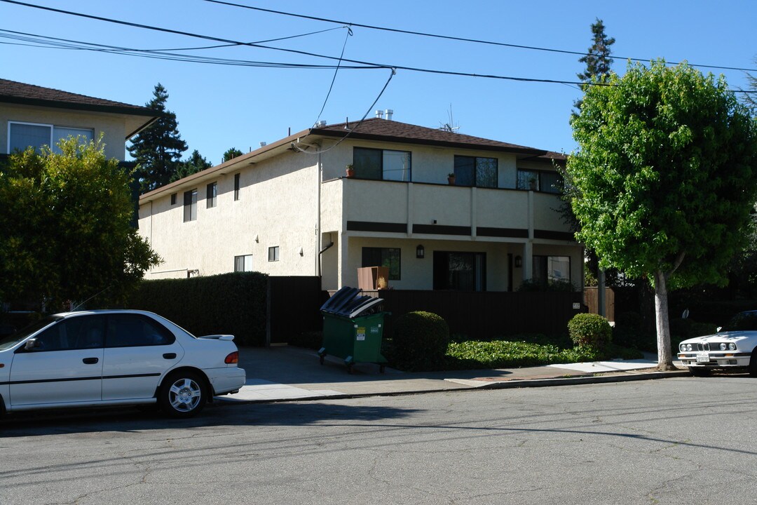 232 Grand in San Mateo, CA - Building Photo