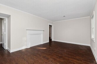 420 Plymouth Ave in Charlotte, NC - Building Photo - Building Photo