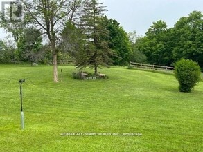 80 Crosswind Rd in Kawartha Lakes, ON - Building Photo - Building Photo