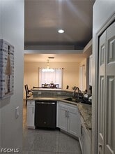 918 NE 13th St in Cape Coral, FL - Building Photo - Building Photo