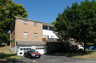 1147-1153 Edgehill Rd Apartments