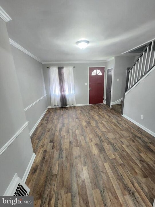 3738 10th St in Baltimore, MD - Building Photo