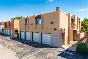 8333 Comanche Rd NE in Albuquerque, NM - Building Photo