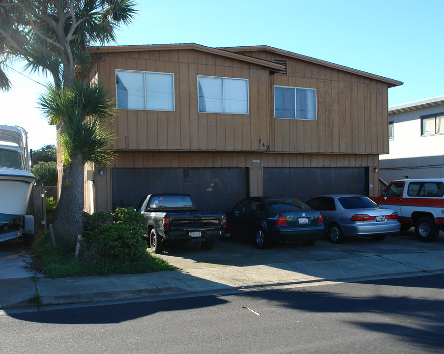 140 Salada Ave in Pacifica, CA - Building Photo