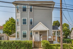 249 Washington St, Unit 1 in Quincy, MA - Building Photo