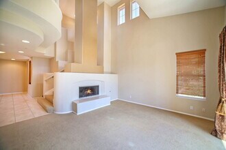 16 Mattina Dr in Newport Beach, CA - Building Photo - Building Photo