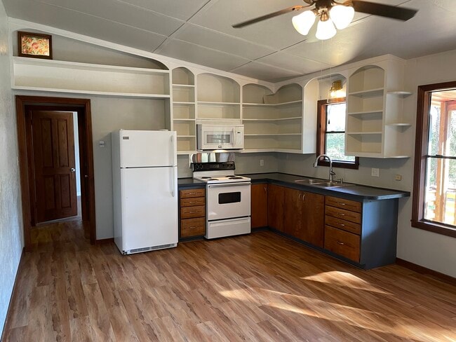 13101 FM 225, Unit B in Nacogdoches, TX - Building Photo - Building Photo