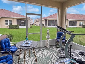 1127 Trappers Trail Loop in Davenport, FL - Building Photo - Building Photo