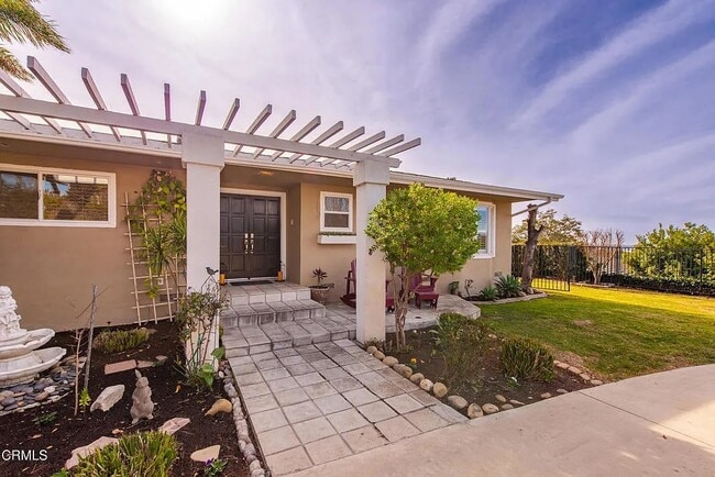 property at 1518 Calle Portada
