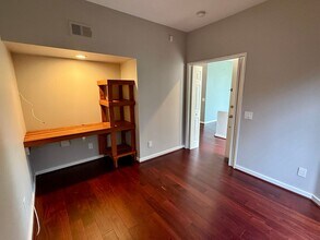 2223 Lago Madero in Chula Vista, CA - Building Photo - Building Photo