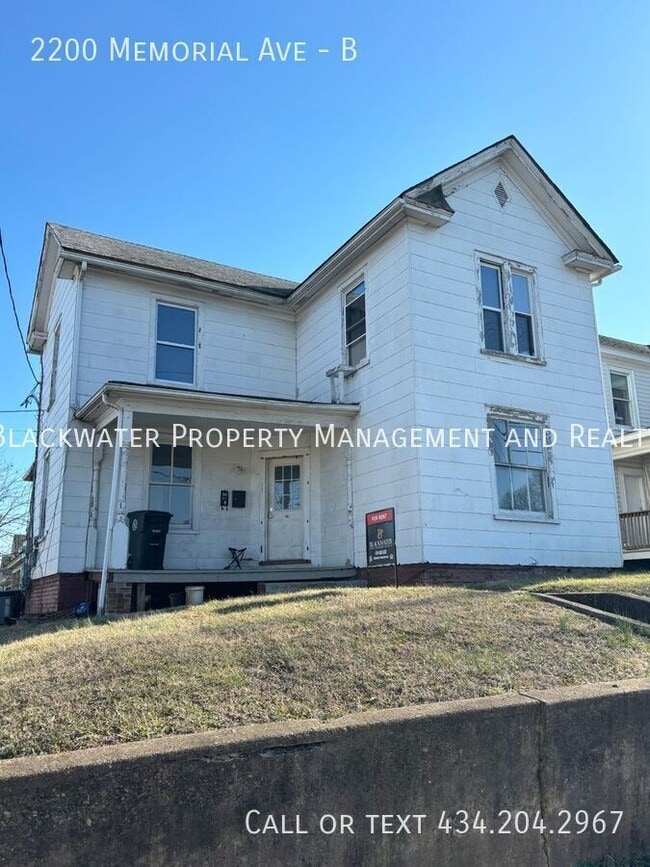property at 2200 Memorial Ave
