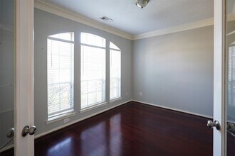 2403 Blue Shadow Dr in Spring, TX - Building Photo - Building Photo