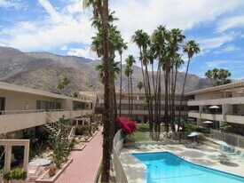 277 E Alejo Rd in Palm Springs, CA - Building Photo