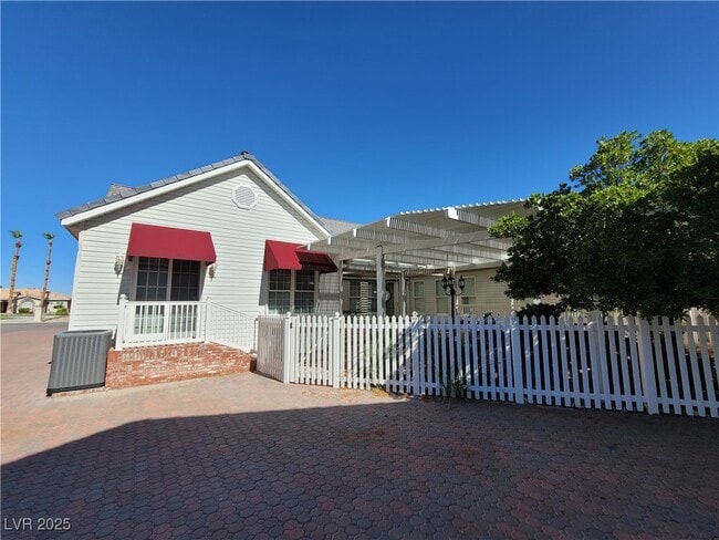 property at 5110 N Valadez St