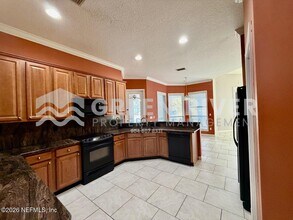 1462 Scenic Oaks Dr in Orange Park, FL - Building Photo - Building Photo