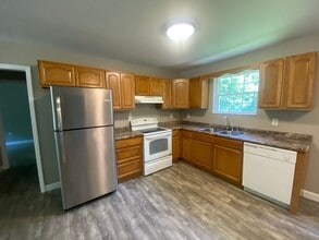 531 Shellbark Rd in Newport, TN - Building Photo - Building Photo
