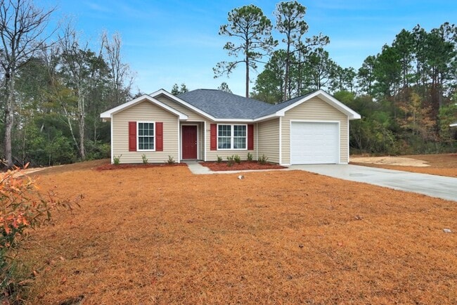 128 Villa Rd in Jesup, GA - Building Photo - Building Photo