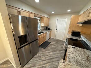 11675 W Dixie Shores Dr in Crystal River, FL - Building Photo - Building Photo