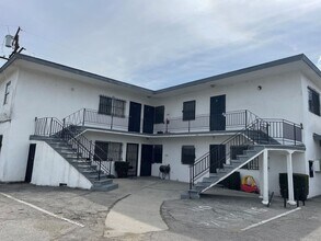 Amazing 2 bedroom & 1 bathroom unit - Los Angeles! in Los Angeles, CA - Foto de edificio - Building Photo