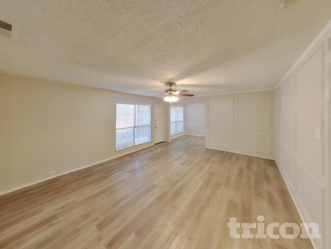 3225 Hastings St in Mesquite, TX - Building Photo - Building Photo