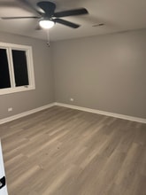 9747 S 90th Ave in Palos Hills, IL - Building Photo - Building Photo