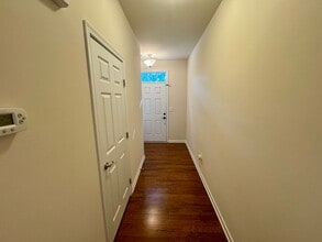11915 Elizabeth Madison Court in Charlotte, NC - Foto de edificio - Building Photo