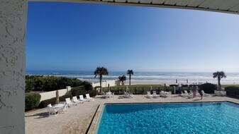 5499 S Atlantic Ave in New Smyrna Beach, FL - Building Photo