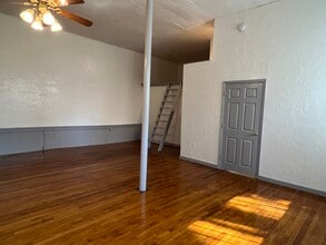 105 Whipple Rd, Unit #4 in Kittery, ME - Foto de edificio - Building Photo