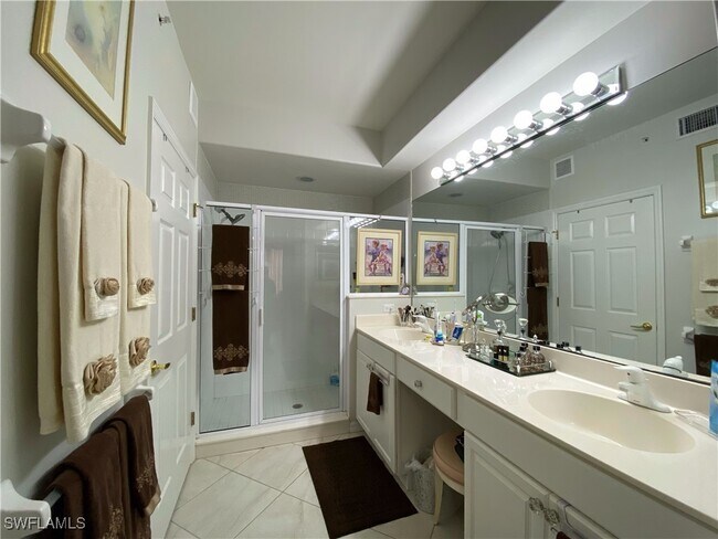 1455 Tiffany Ln in Naples, FL - Building Photo - Building Photo