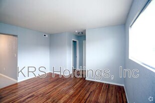 4203 Orcutt Ave in Newport News, VA - Building Photo