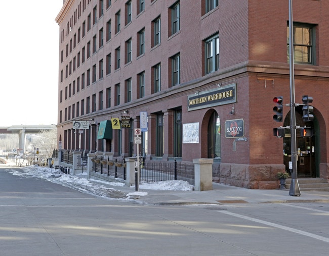 Artspace Northern Warehouse in St. Paul, MN - Foto de edificio - Building Photo