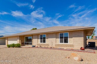 10214 W Burns Dr in Sun City, AZ - Building Photo - Building Photo