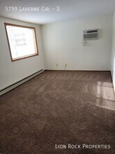 5799 Laverne Cir N in Baxter, MN - Building Photo - Building Photo