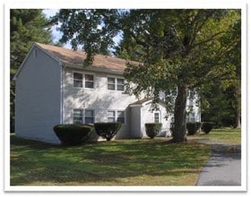 Clubhouse in Storrs Mansfield, CT - Foto de edificio - Building Photo