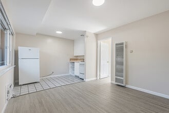 Sandpiper Apartments in Walnut Creek, CA - Foto de edificio - Building Photo