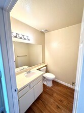 12251 Moorpark St in Los Angeles, CA - Building Photo - Building Photo