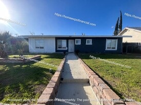 1221 N Rancho Ave in Colton, CA - Building Photo