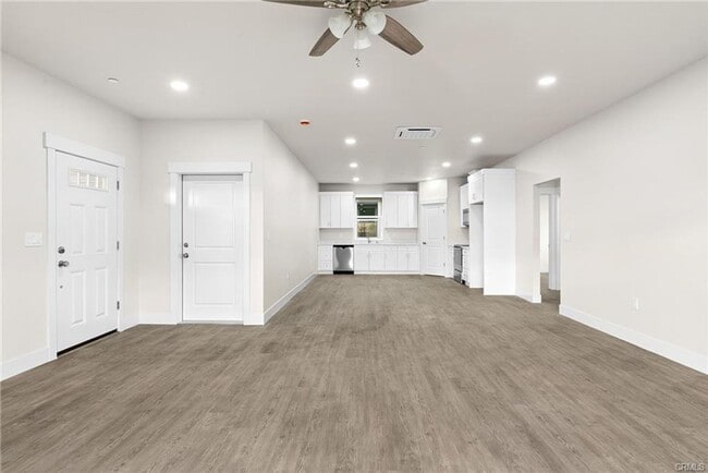 5587 Linrich Ln in Paradise, CA - Building Photo - Building Photo