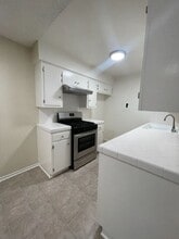 7818 Stewart and Gray Rd in Downey, CA - Building Photo - Building Photo