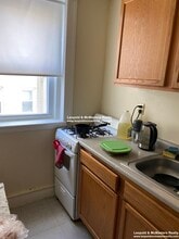 8 Woodstock Ave in Boston, MA - Building Photo - Building Photo