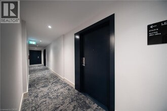 75 James St S in Hamilton, ON - Building Photo - Building Photo