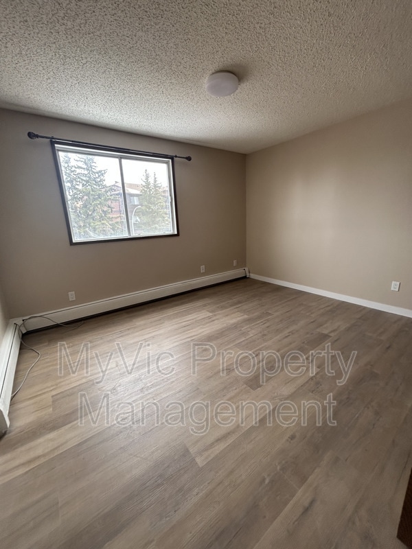 property at 10152-10158 158 St NW