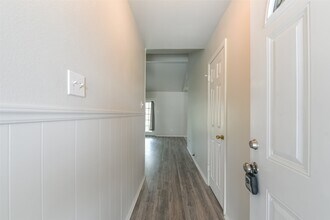 5514 Vickita Dr in Houston, TX - Building Photo - Building Photo