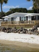 11330 S Indian River Dr, Unit Lot20RiverCottage in Sebastian, FL - Building Photo
