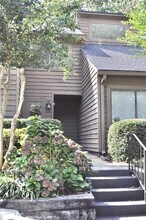 2003 Parkaire Crossing in Marietta, GA - Building Photo - Building Photo